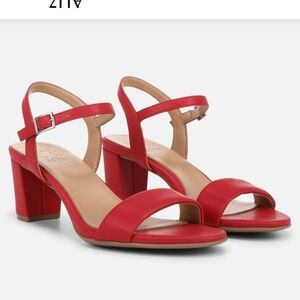 Naturalizer Red Sandal NIB 3 inch heel